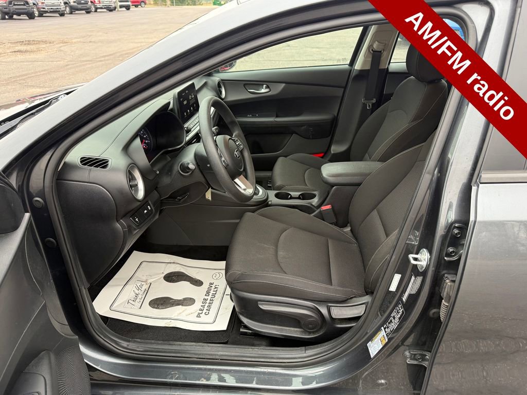 Used 2020 Kia Forte LXS image 12