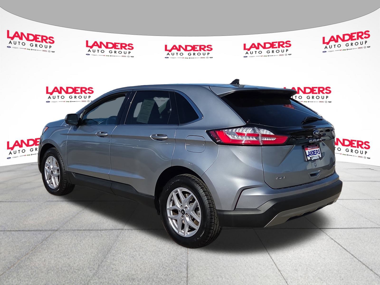 Certified 2023 Ford Edge SEL image 5