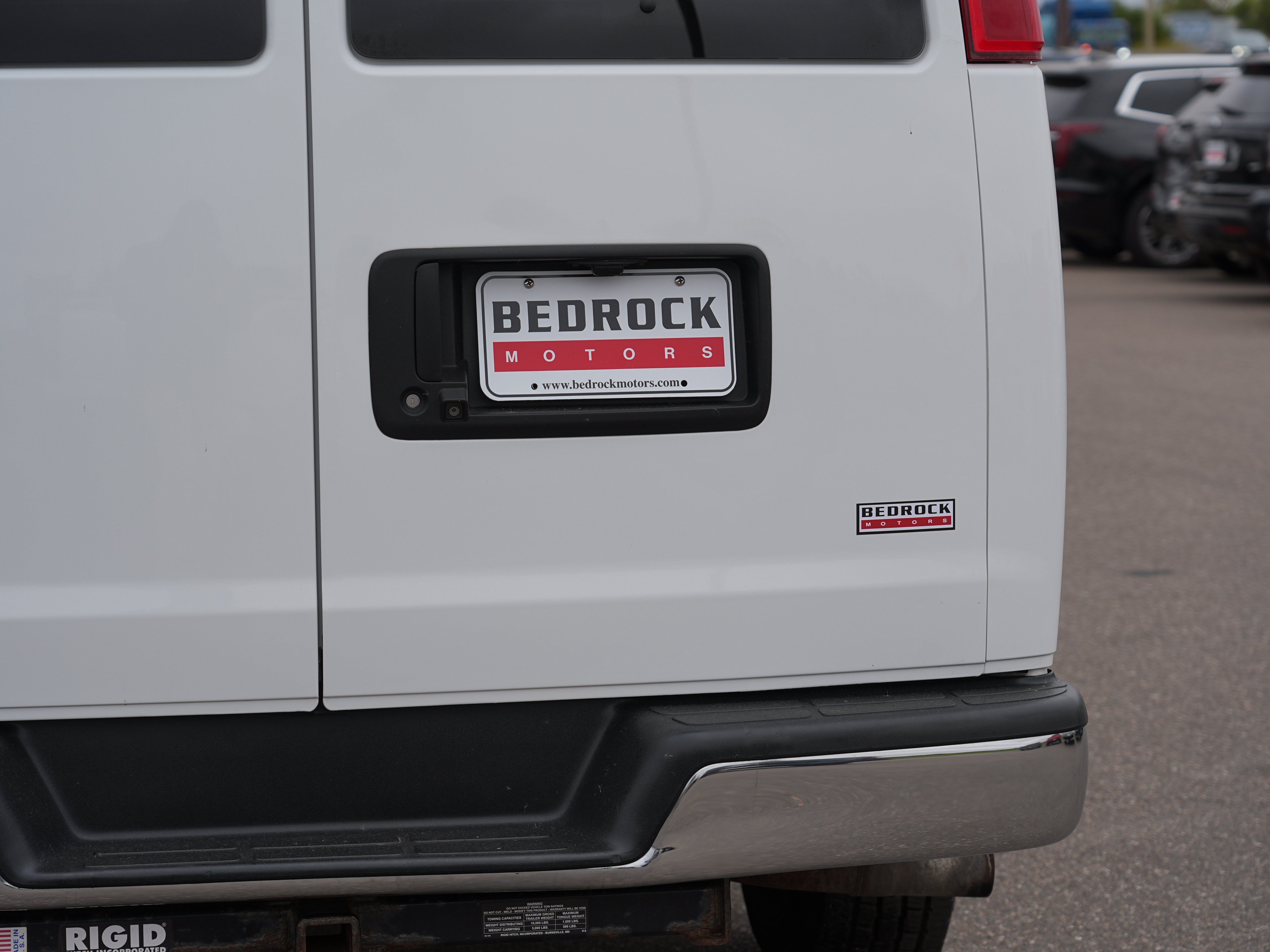 Used 2019 Chevrolet Express 3500 LT w/ LT Preferred Equipment Group RWD image 10
