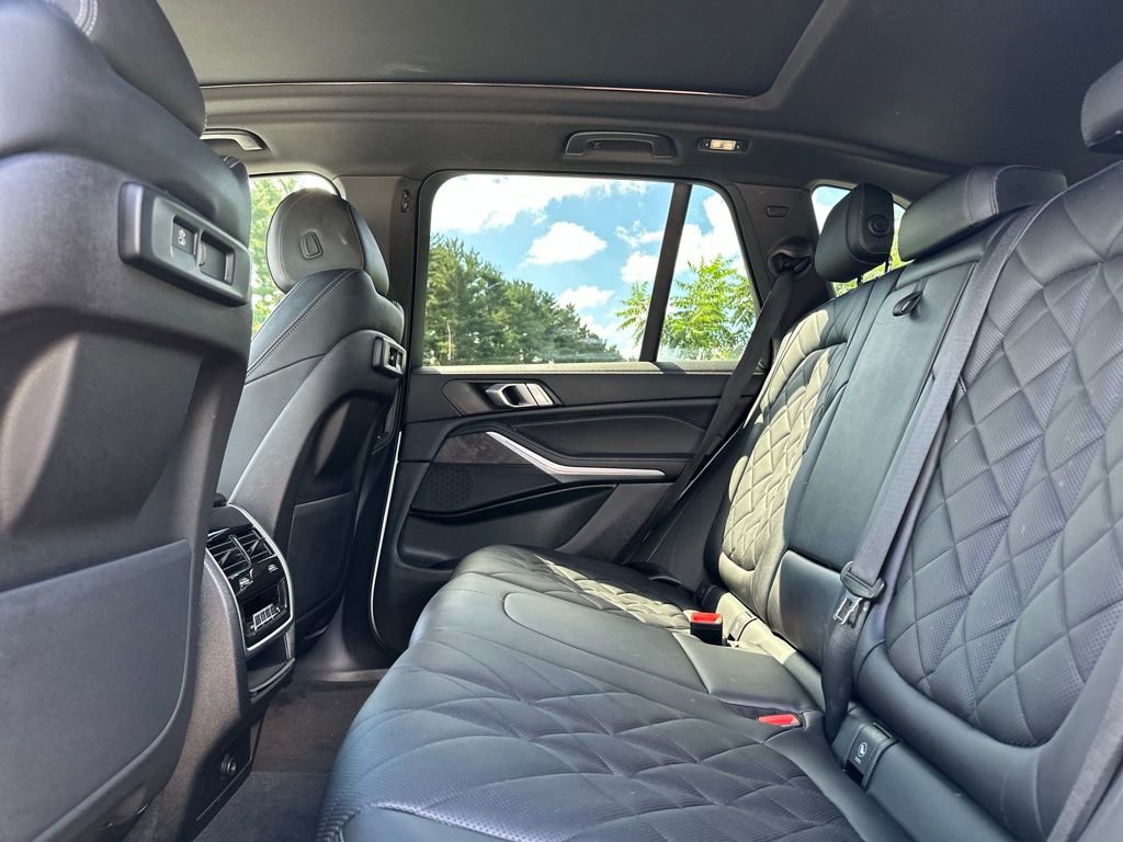 Used 2023 BMW X5 xDrive40i w/ Premium Package image 23