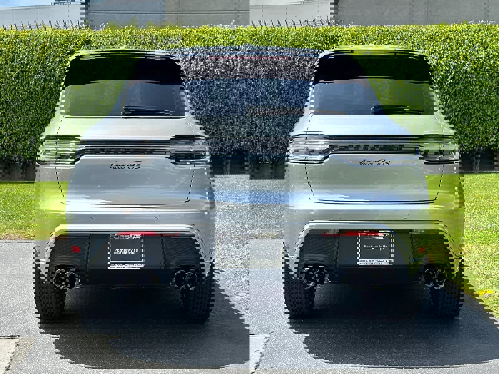 New 2026 Porsche Macan GTS image 7