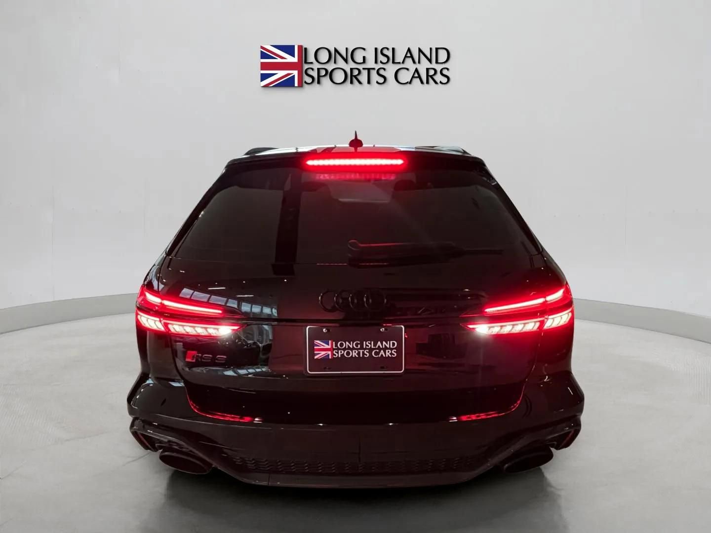 Used 2023 Audi RS 6 w/ Carbon Optic Package image 56