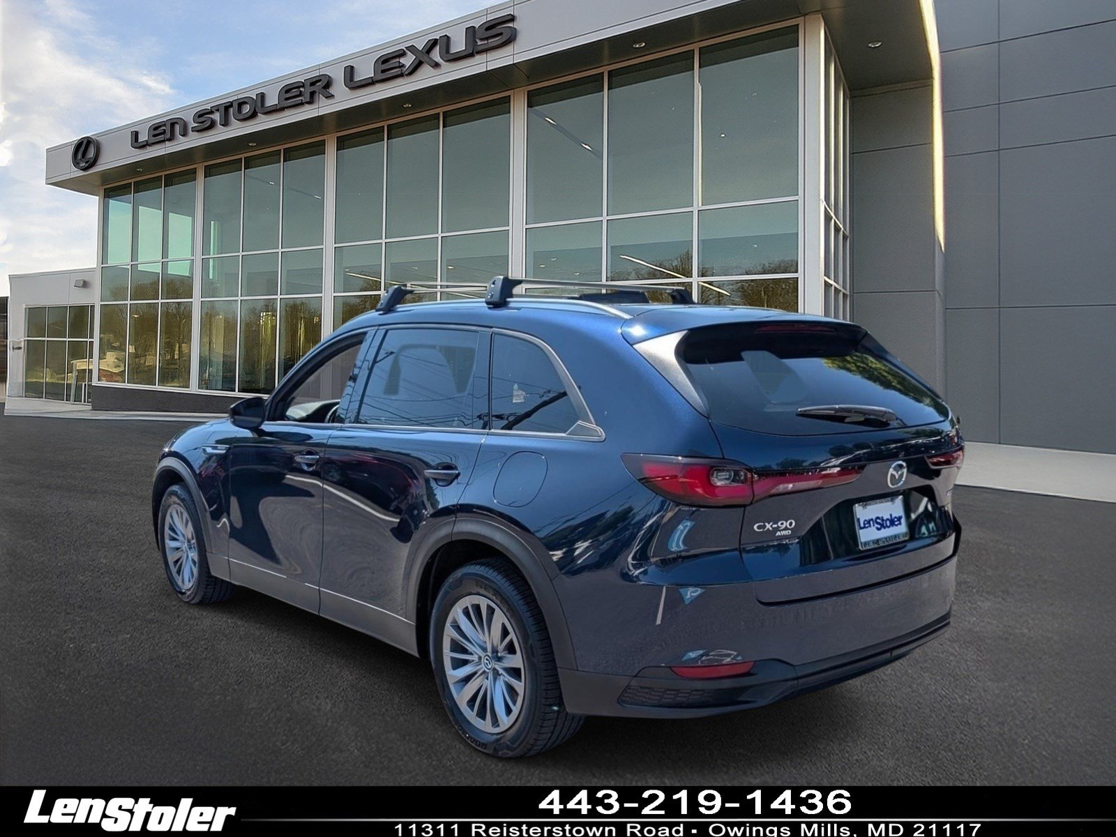 Used 2024 MAZDA CX-90 Plug-In Hybrid w/ Preferred AWD/4WD image 5