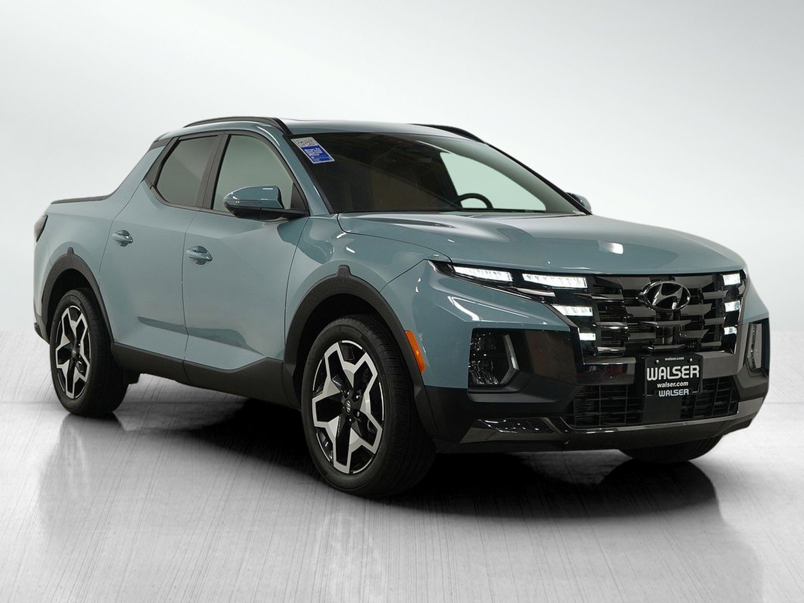 Used 2022 Hyundai Santa Cruz Limited image 7