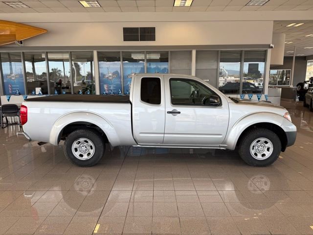 Used 2016 Nissan Frontier S image 2