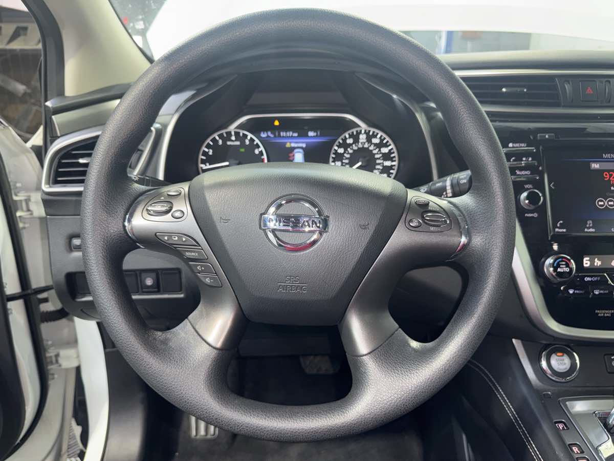 Used 2021 Nissan Murano S FWD image 18