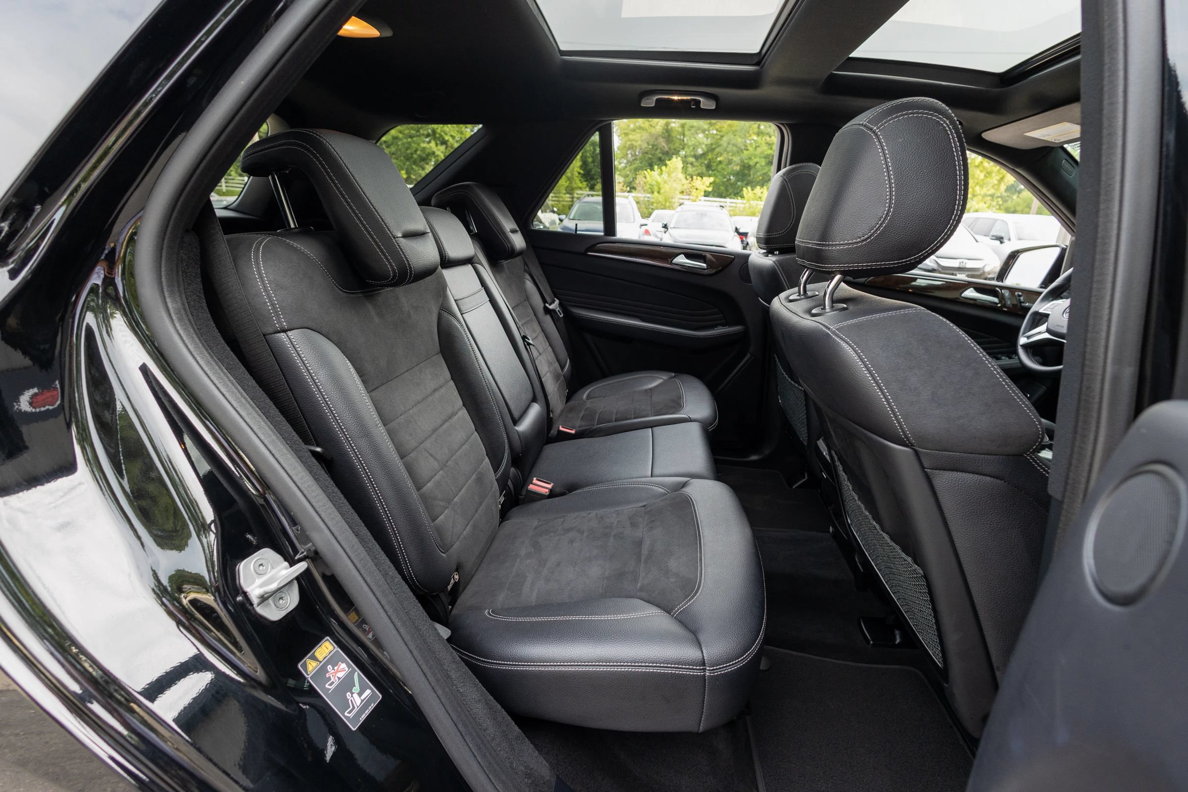 Used 2015 Mercedes-Benz ML 250 BlueTEC 4MATIC image 31