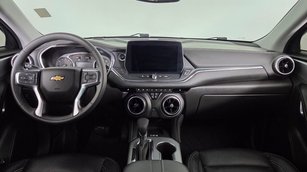 Used 2024 Chevrolet Blazer LT w/ Convenience Package image 38