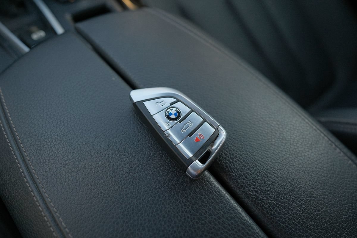 Used 2018 BMW X5 sDrive35i RWD image 8