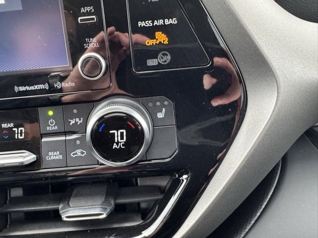 Certified 2022 Toyota Highlander XLE image 17