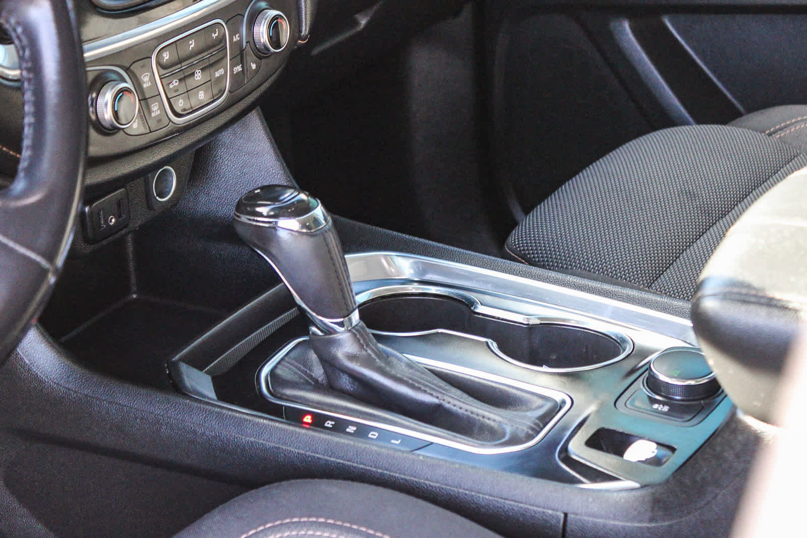 Used 2019 Chevrolet Traverse LT image 22