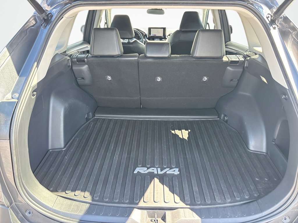 Used 2023 Toyota RAV4 XLE Premium AWD/4WD image 11