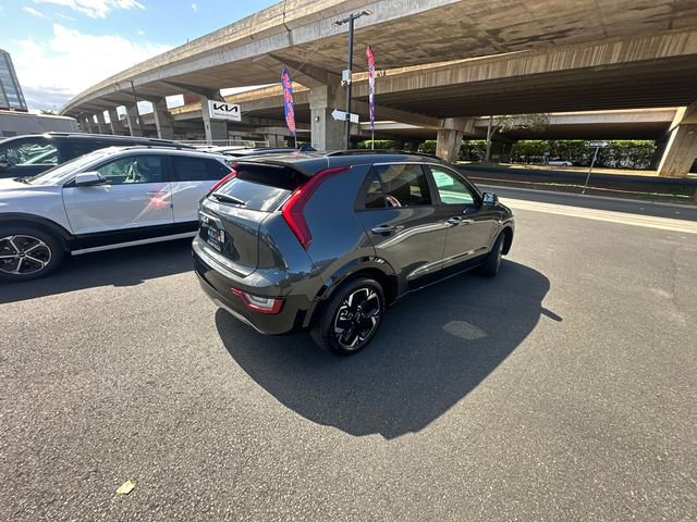 New 2025 Kia Niro Wave FWD image 6