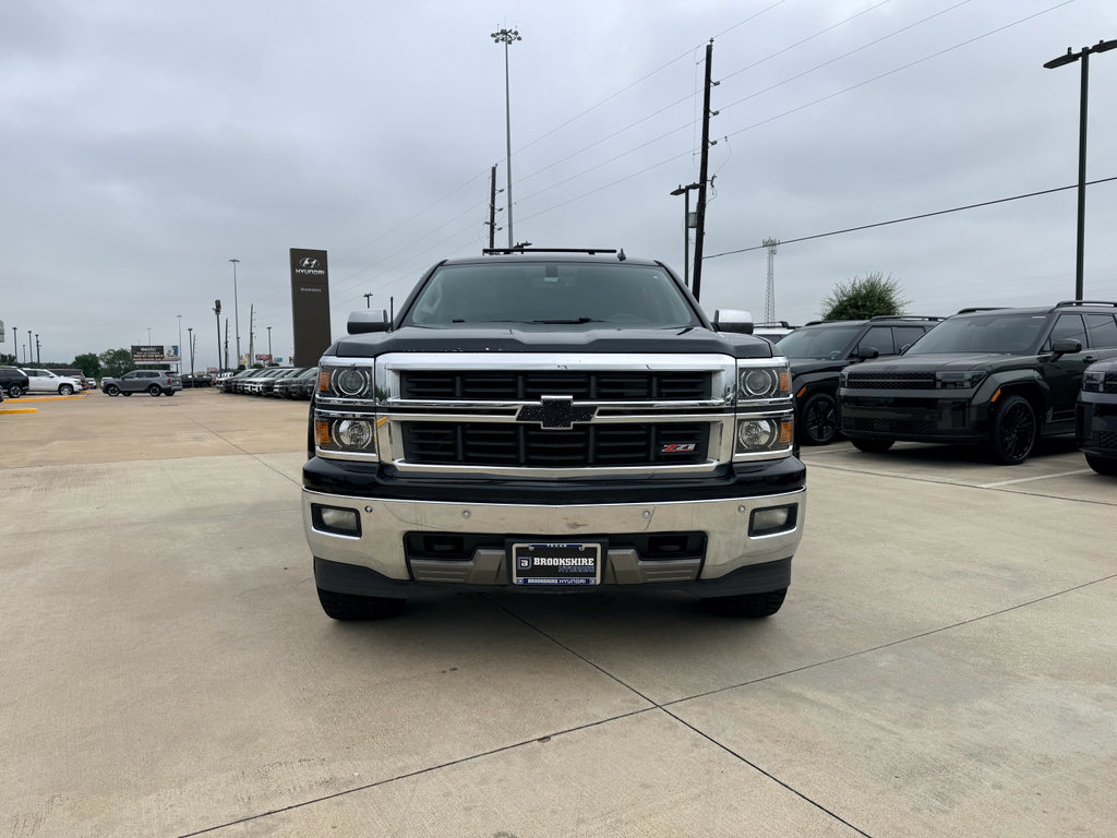 Used 2014 Chevrolet Silverado 1500 LTZ Z71 w/ LTZ Plus Package AWD/4WD image 2