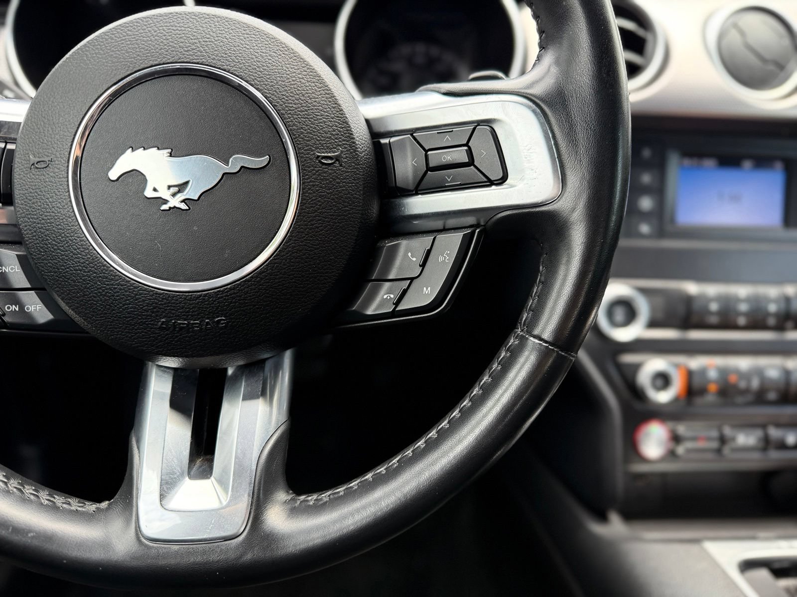 Used 2019 Ford Mustang GT RWD image 27