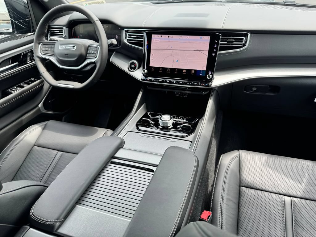 New 2026 Jeep Grand Wagoneer L Limited AWD/4WD image 11