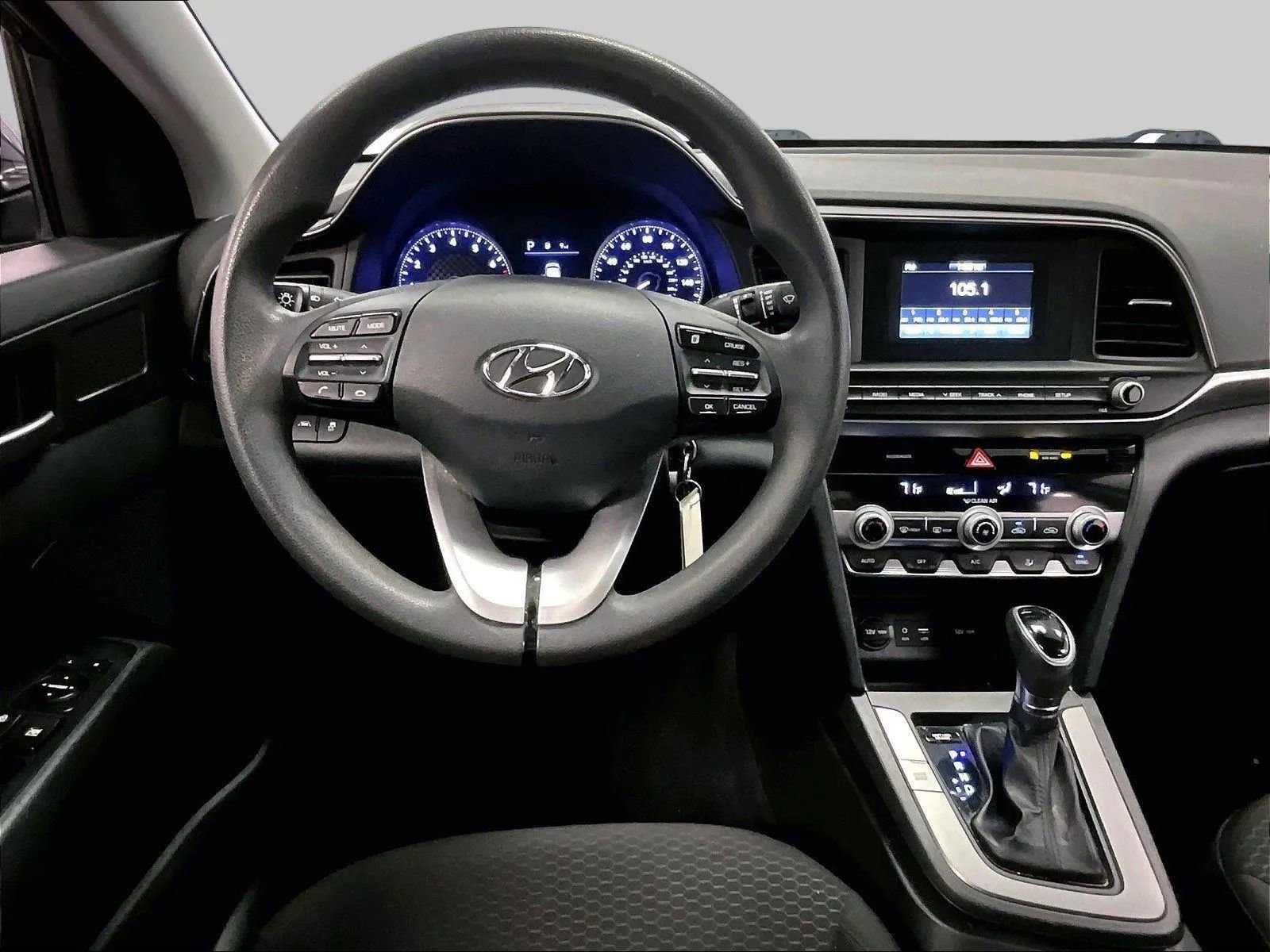 Used 2020 Hyundai Elantra SE w/ Cargo Package (C1) image 5