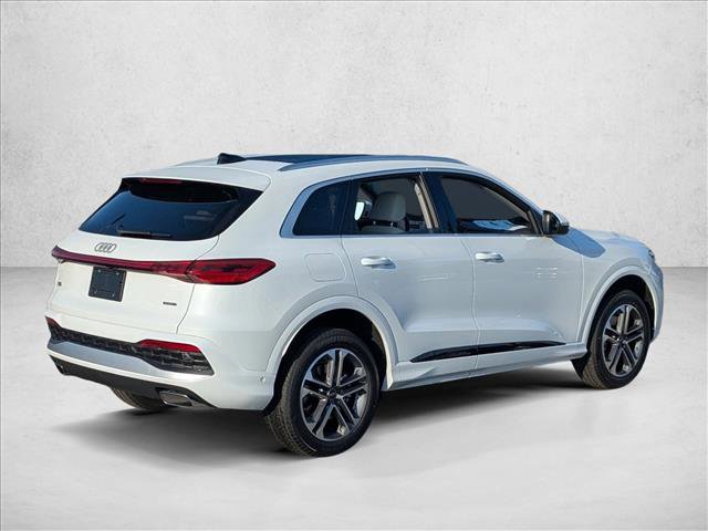 New 2026 Audi Q5 Premium Plus image 2