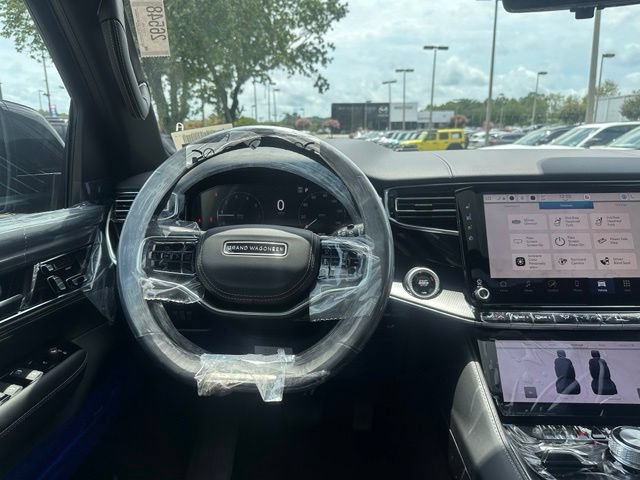 New 2026 Jeep Grand Wagoneer Summit w/ Premium Group III AWD/4WD image 19
