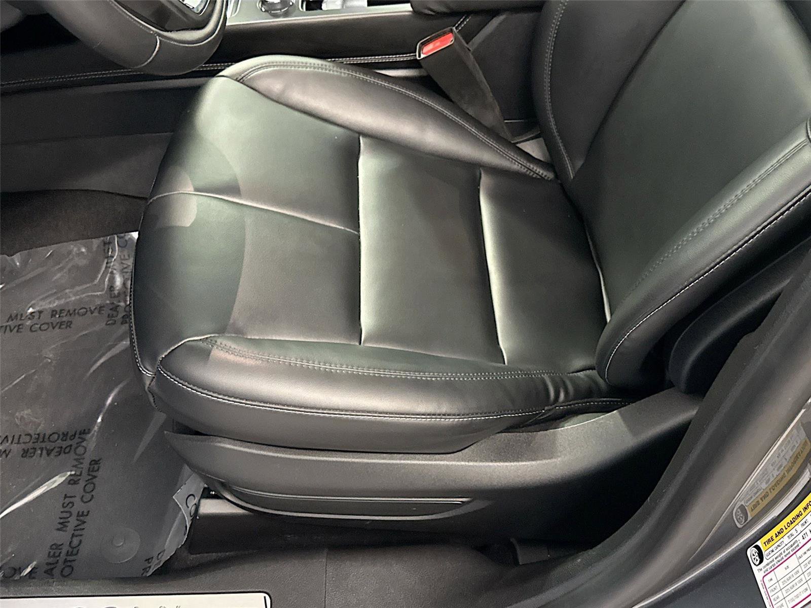 Used 2023 Lincoln Corsair AWD w/ Towing Package image 20