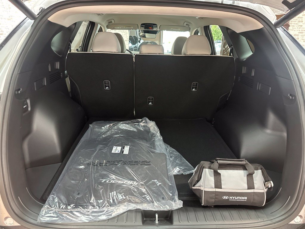 New 2026 Hyundai Tucson SEL Plus FWD image 12