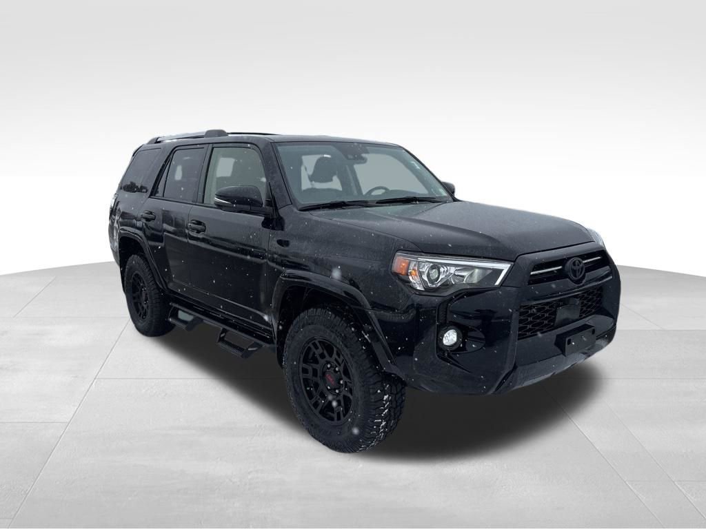 Used 2023 Toyota 4Runner SR5 Premium w/ Moonroof Package image 4