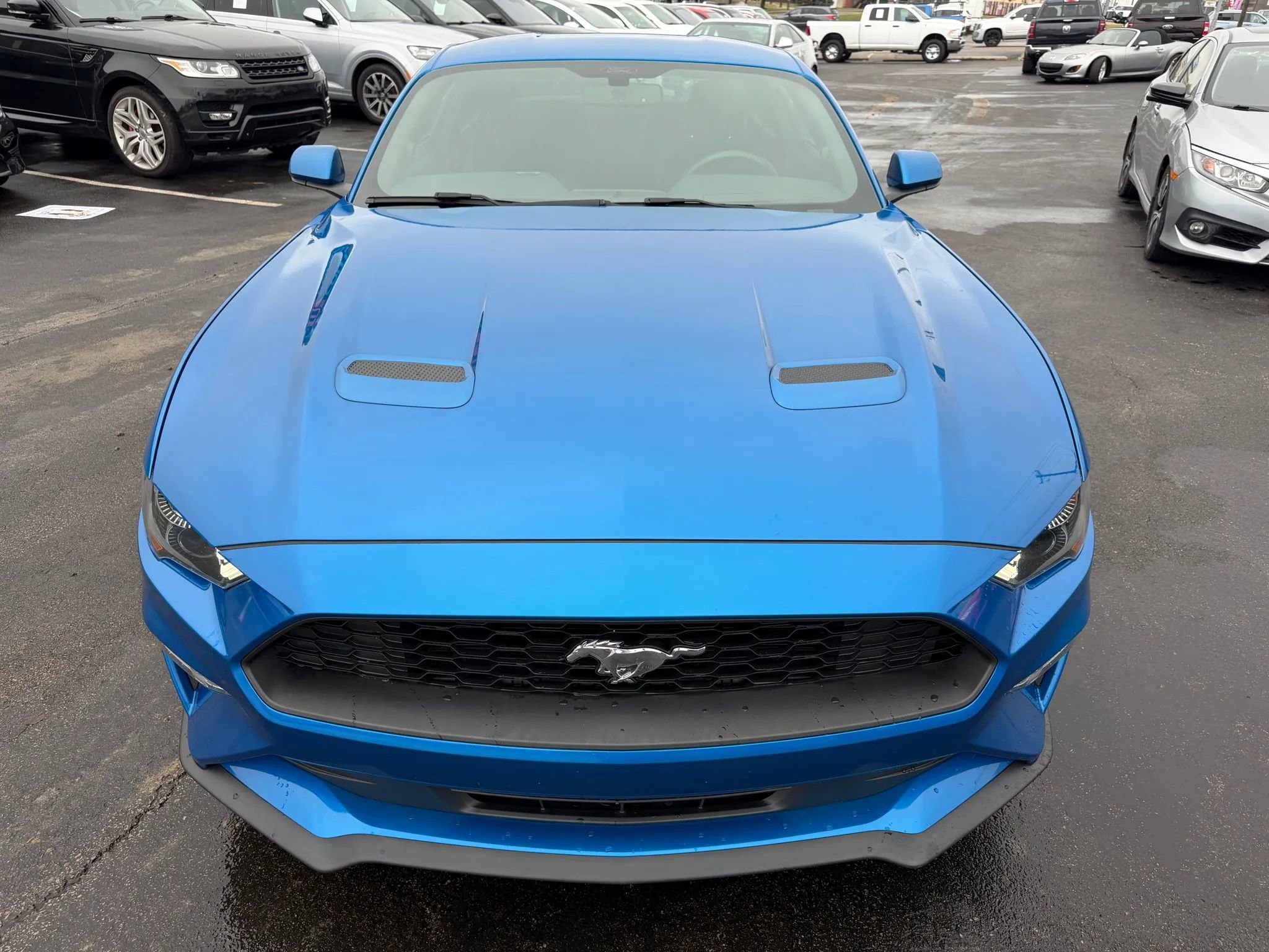 Used 2020 Ford Mustang Coupe image 9