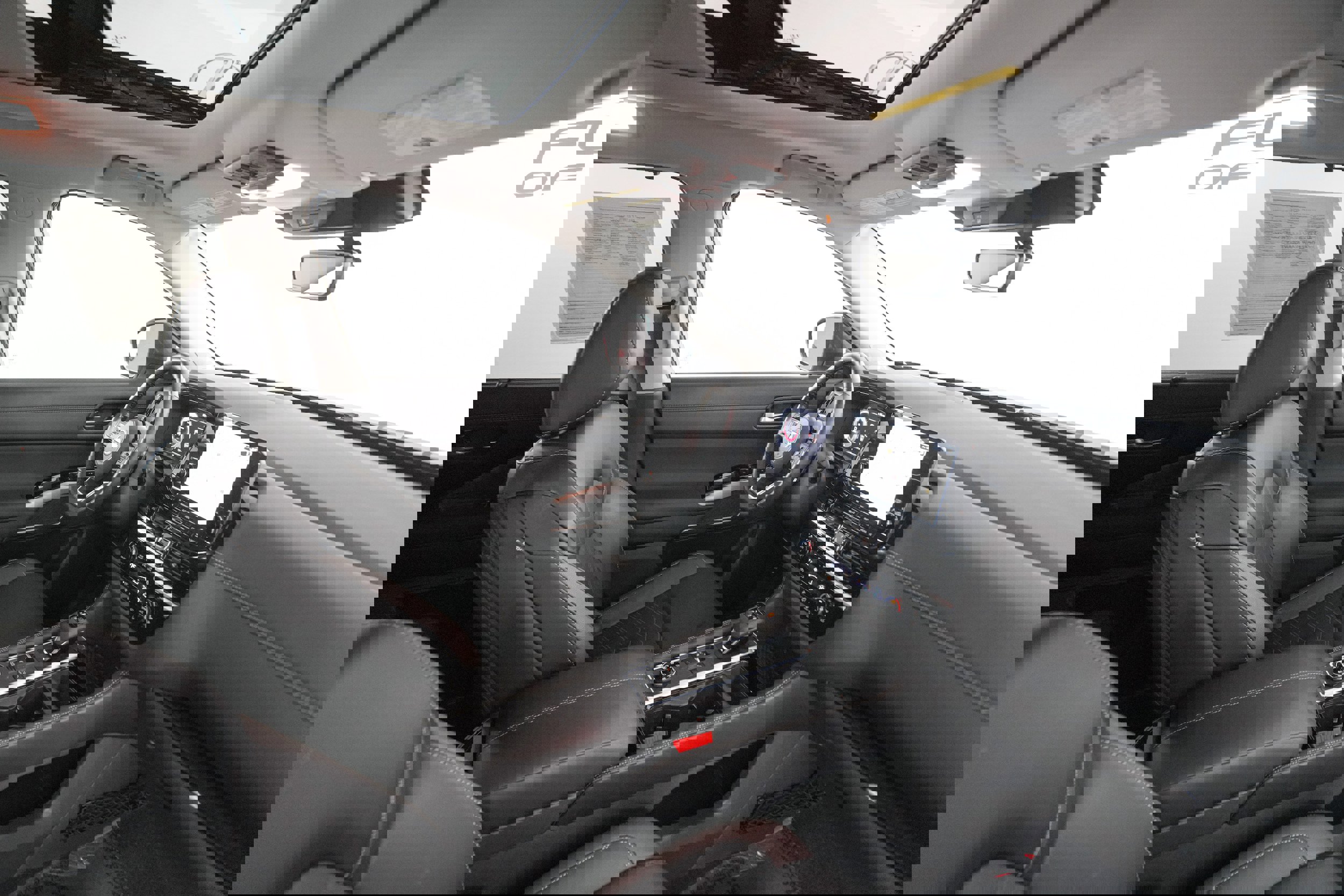 Used 2025 Nissan Pathfinder Platinum w/ Cargo Package image 21