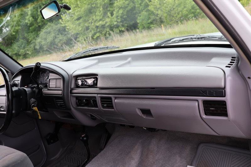 Used 1996 Ford Bronco XLT AWD/4WD image 15