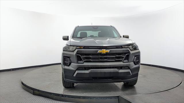 Used 2023 Chevrolet Colorado W/T RWD image 12