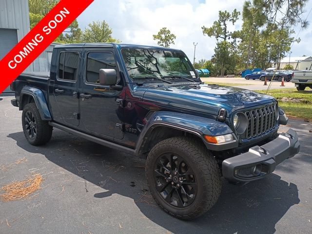 Certified 2025 Jeep Gladiator Sport AWD/4WD image 1