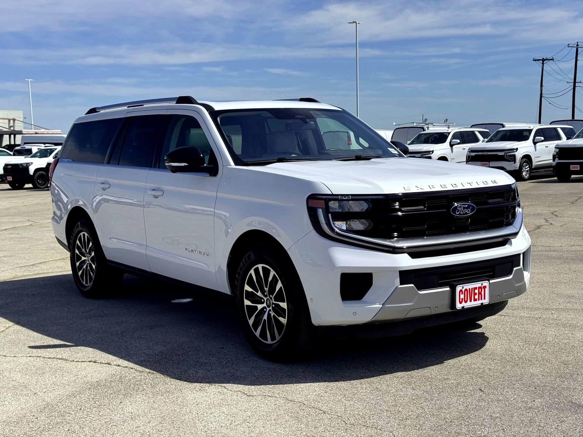 Used 2025 Ford Expedition Platinum AWD/4WD image 4