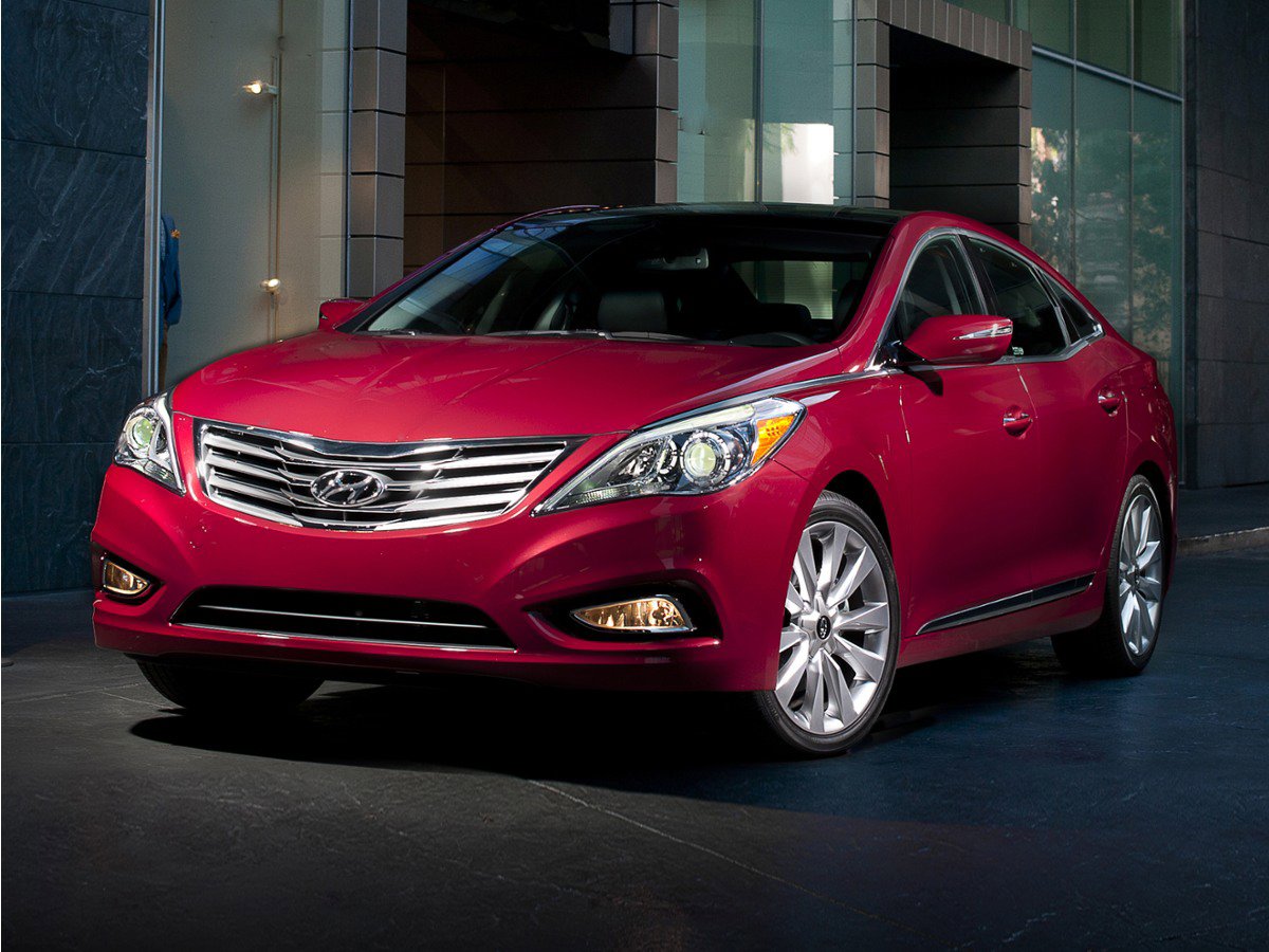 Used 2013 Hyundai Azera w/ Technology Pkg FWD image 1