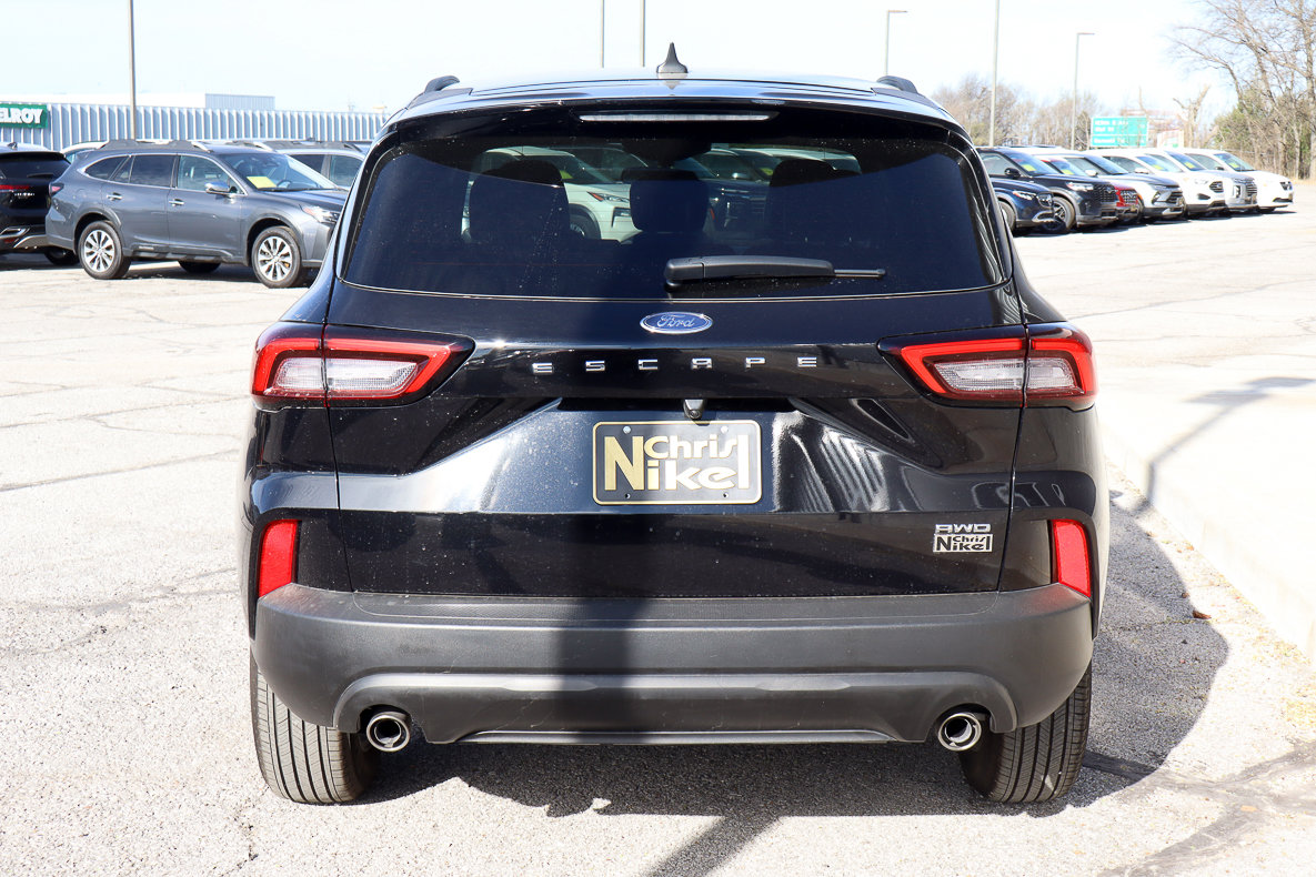 Used 2025 Ford Escape ST-Line AWD/4WD image 5
