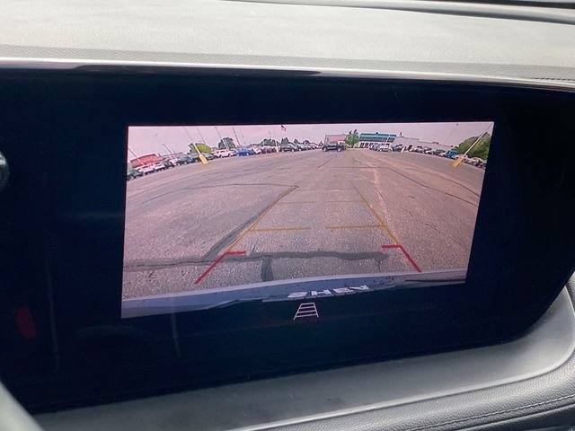 Used 2025 Buick Encore GX Preferred w/ Comfort Package FWD image 11