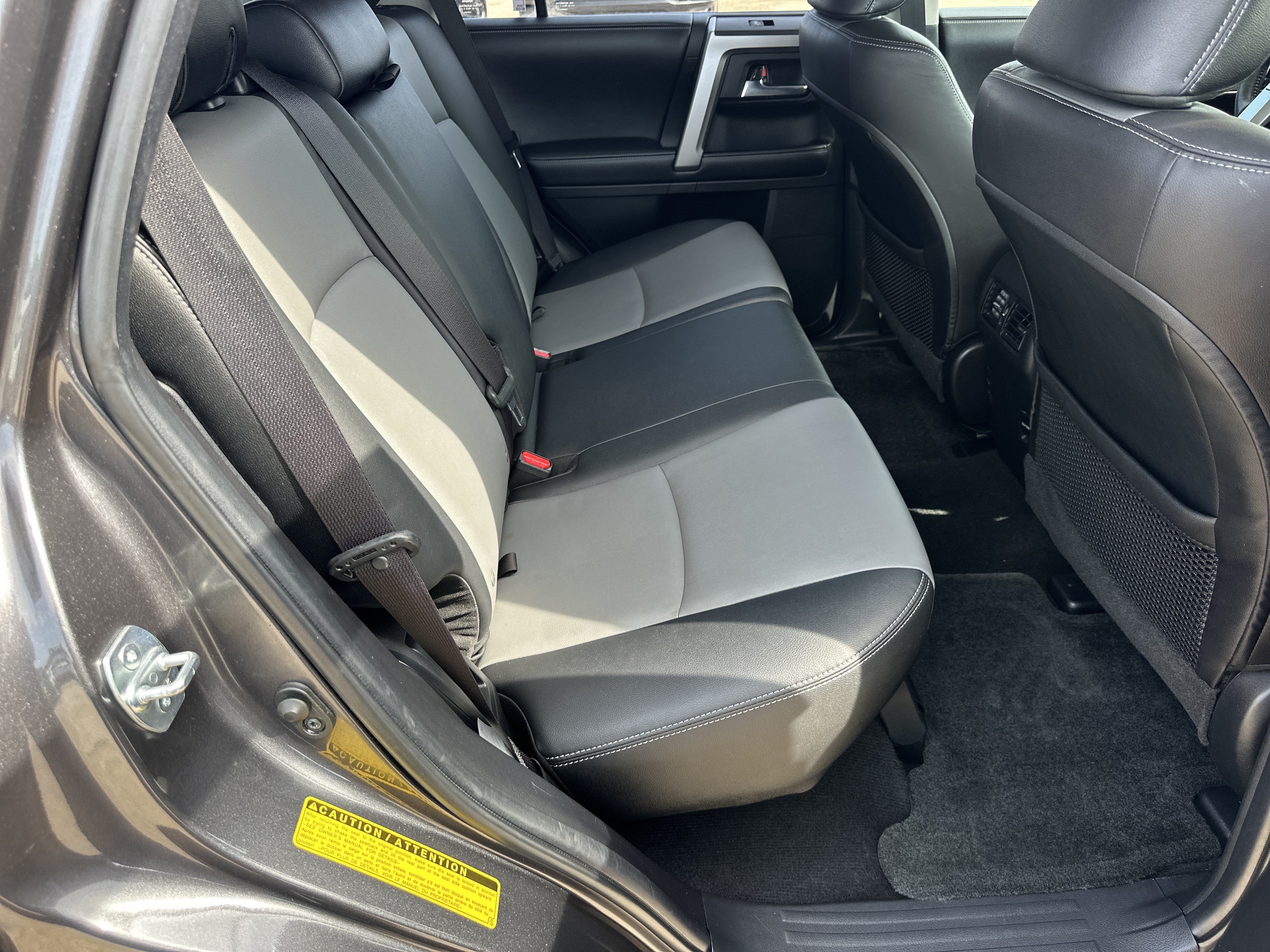 Used 2017 Toyota 4Runner SR5 Premium RWD image 16