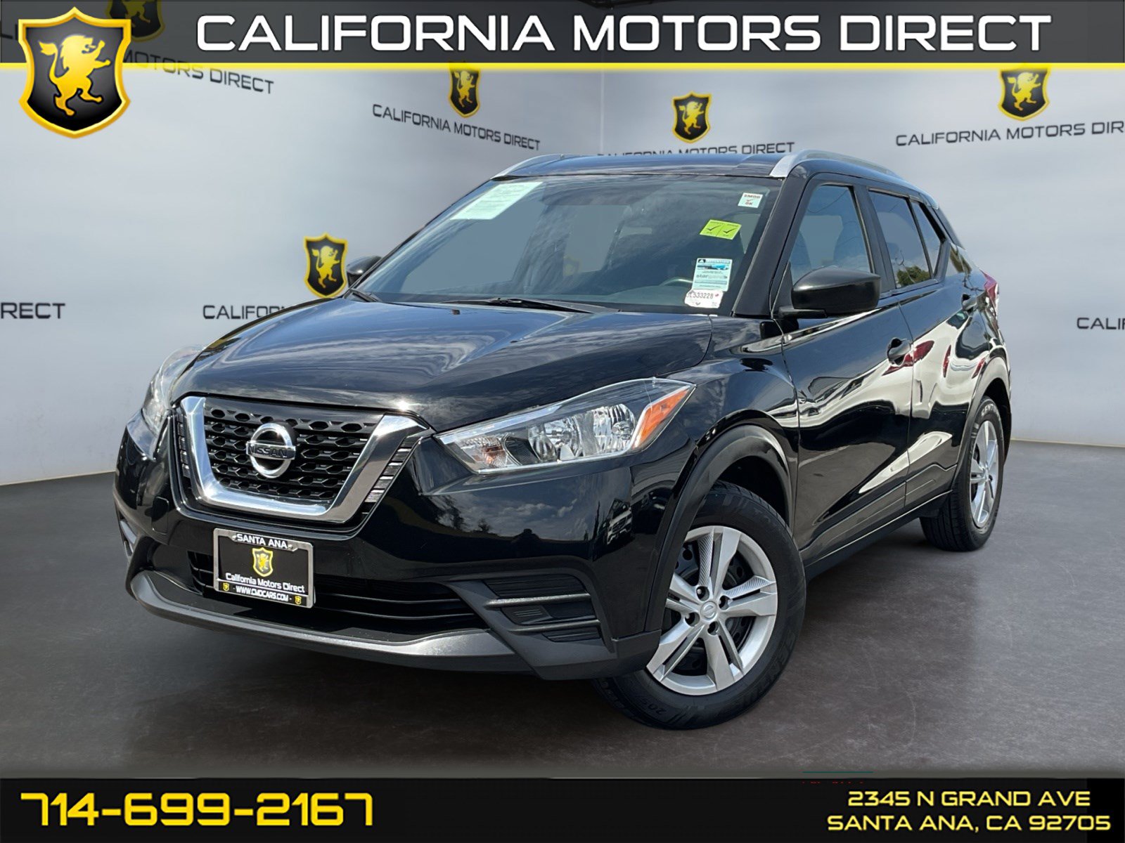 Used 2018 Nissan Kicks S FWD image 1