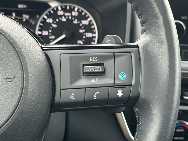 Used 2023 Nissan Rogue SL w/ SL Premium Package image 18