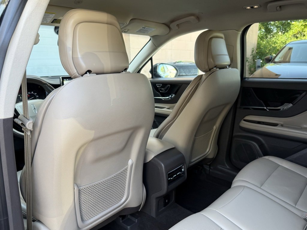 Used 2020 Lincoln Corsair AWD w/ Equipment Group 101A image 13