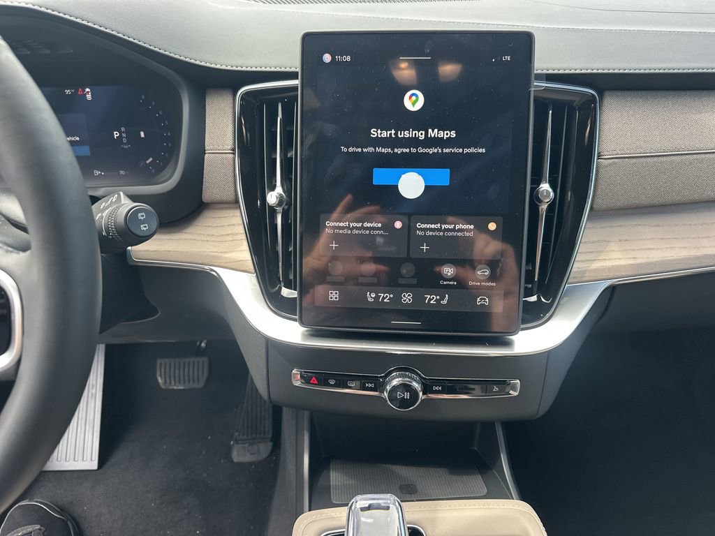 New 2026 Volvo XC90 B6 Plus w/ Protection Package Premier image 20