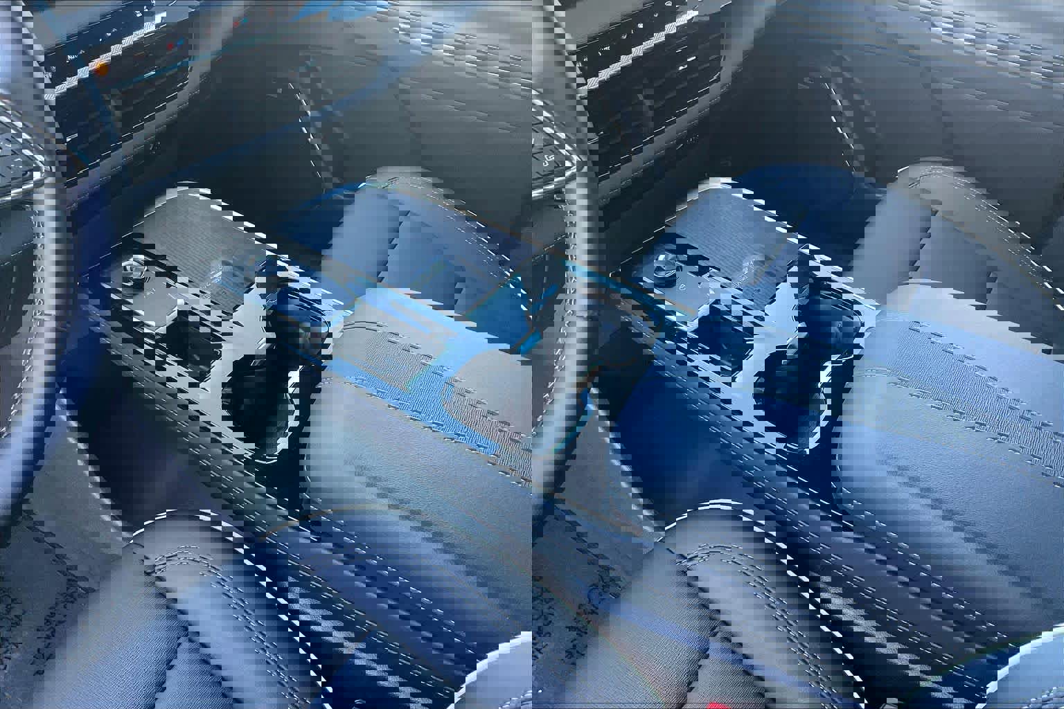 Used 2025 Buick Enclave Preferred image 15