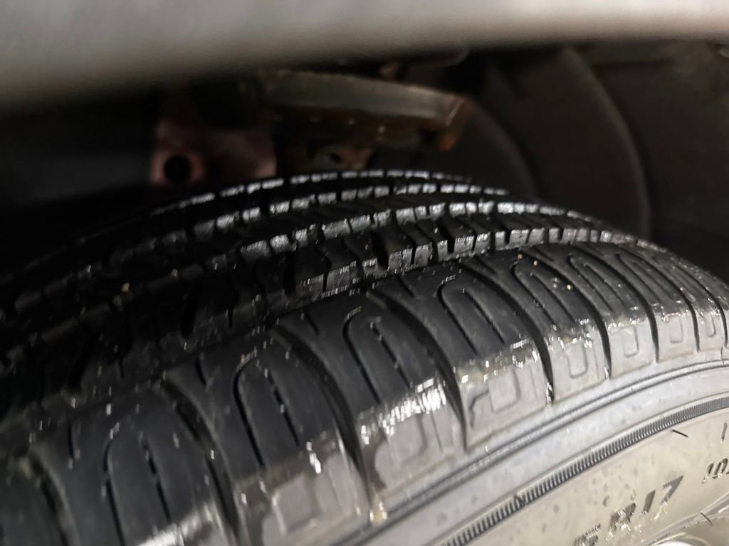 Certified 2021 GMC Terrain SLE w/ Driver Convenience Package image 12