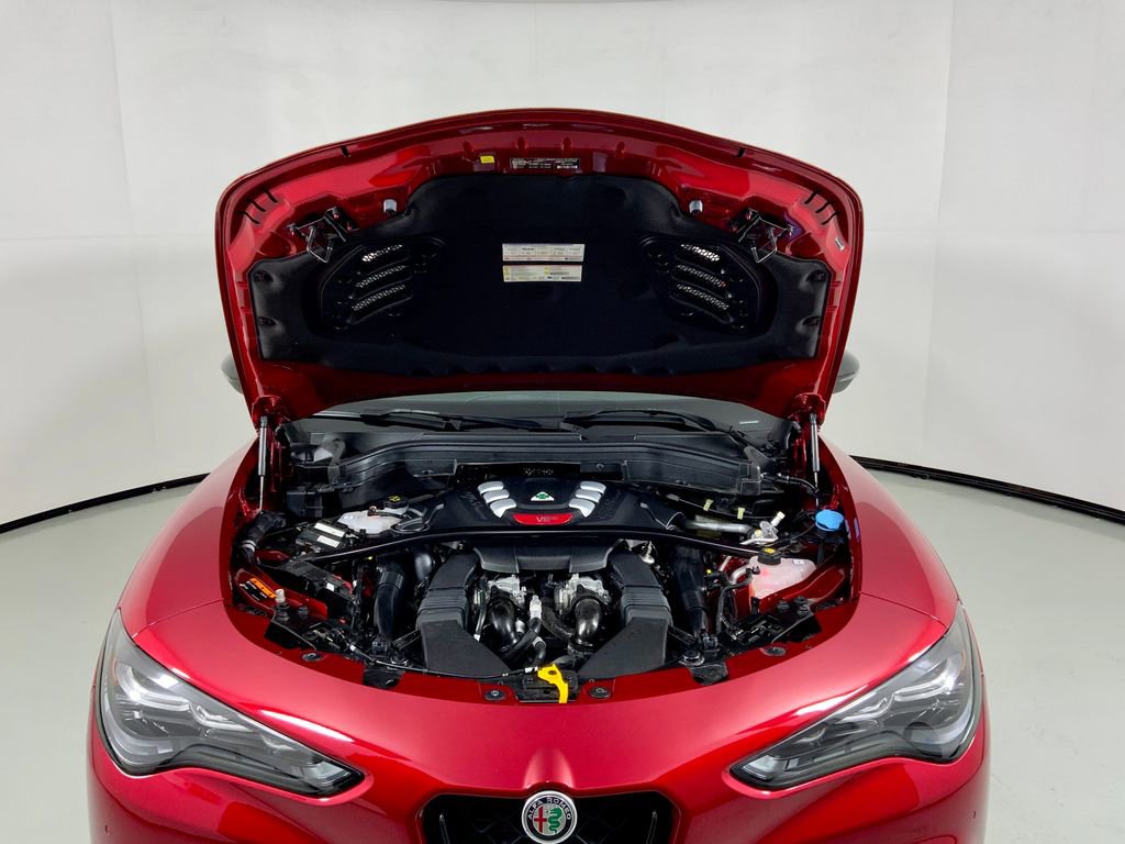 Used 2024 Alfa Romeo Stelvio Quadrifoglio w/ Active Assist Plus Package AWD/4WD image 7