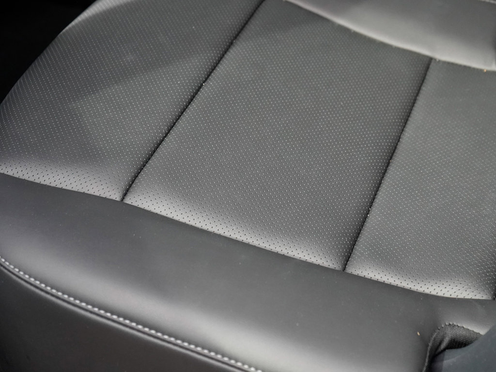 Used 2025 INFINITI QX55 Essential image 16