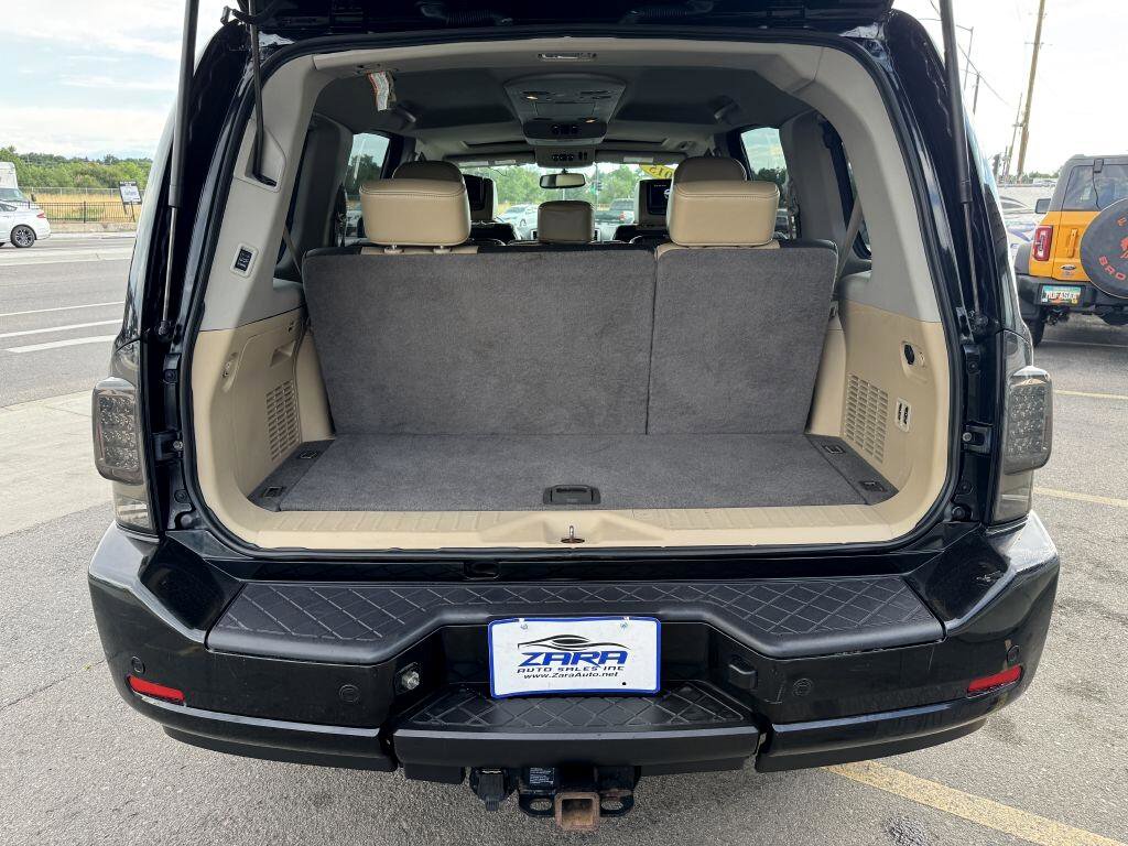 Used 2015 Nissan Armada Platinum image 32