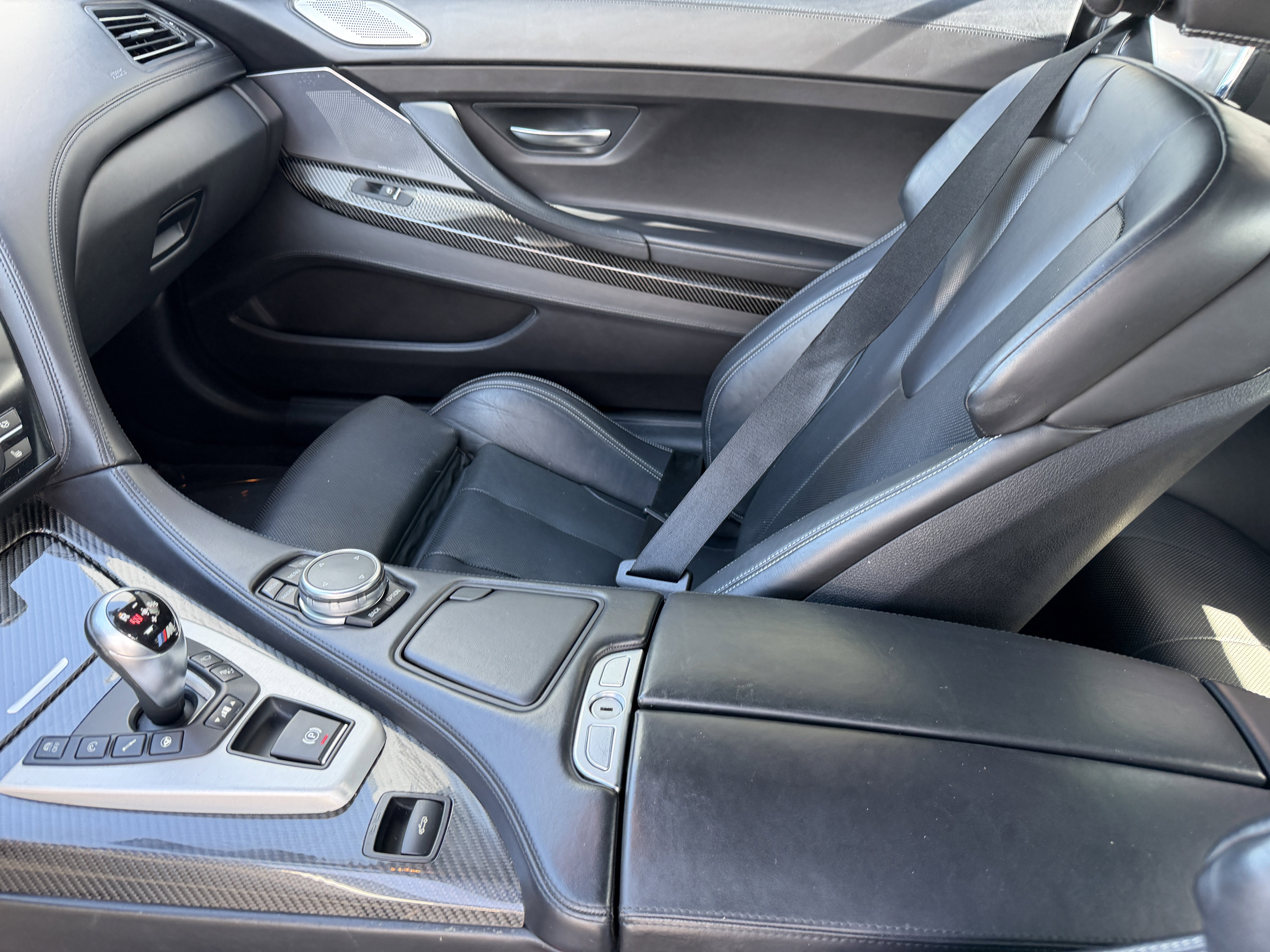 Used 2015 BMW M6 Convertible image 20