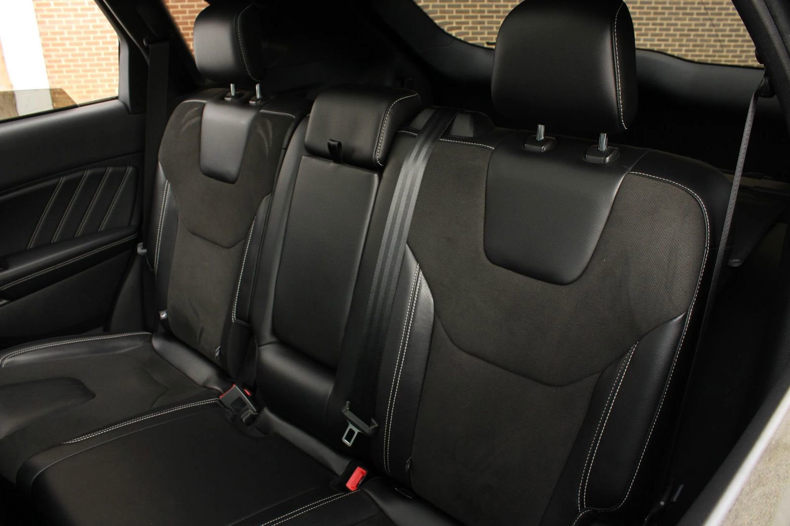 Used 2019 Ford Edge ST w/ Equipment Group 401A image 17