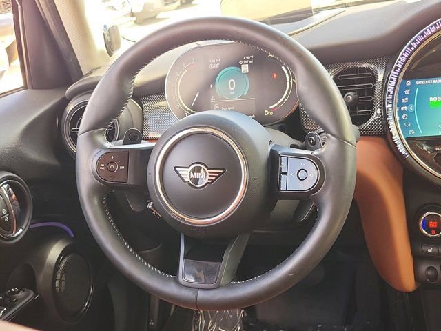 Used 2022 MINI Cooper S image 18