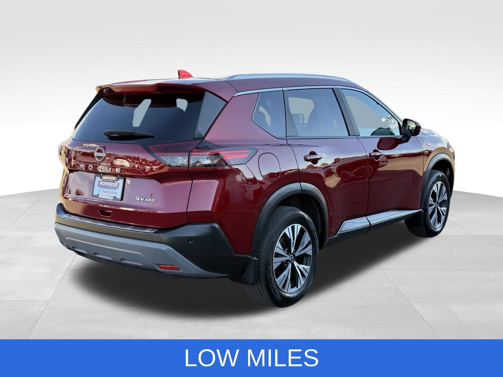 Used 2023 Nissan Rogue SV w/ SV Premium B Package AWD/4WD image 11