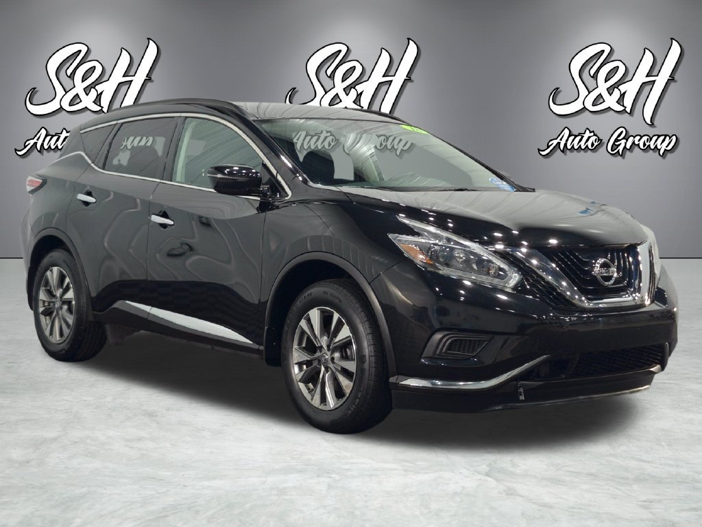 Used 2018 Nissan Murano S FWD image 2
